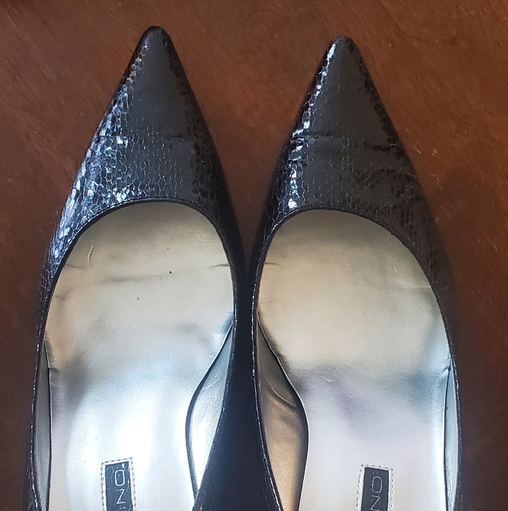 Black, Women's 8, Bandolino Berry heels